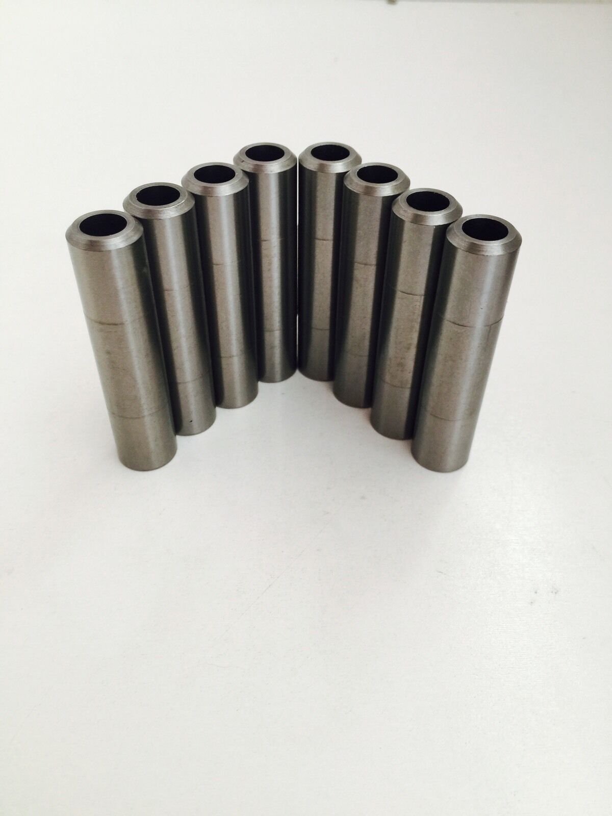 Jeep 4.0L Valve Guides Intake & Exhaust 1987-2006 Set of 12